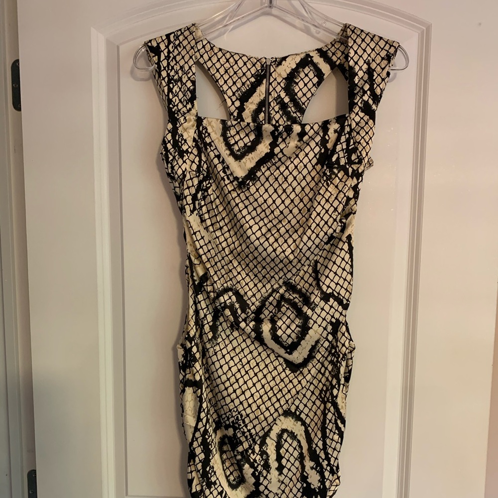 Women’s form fitting, light weight dress